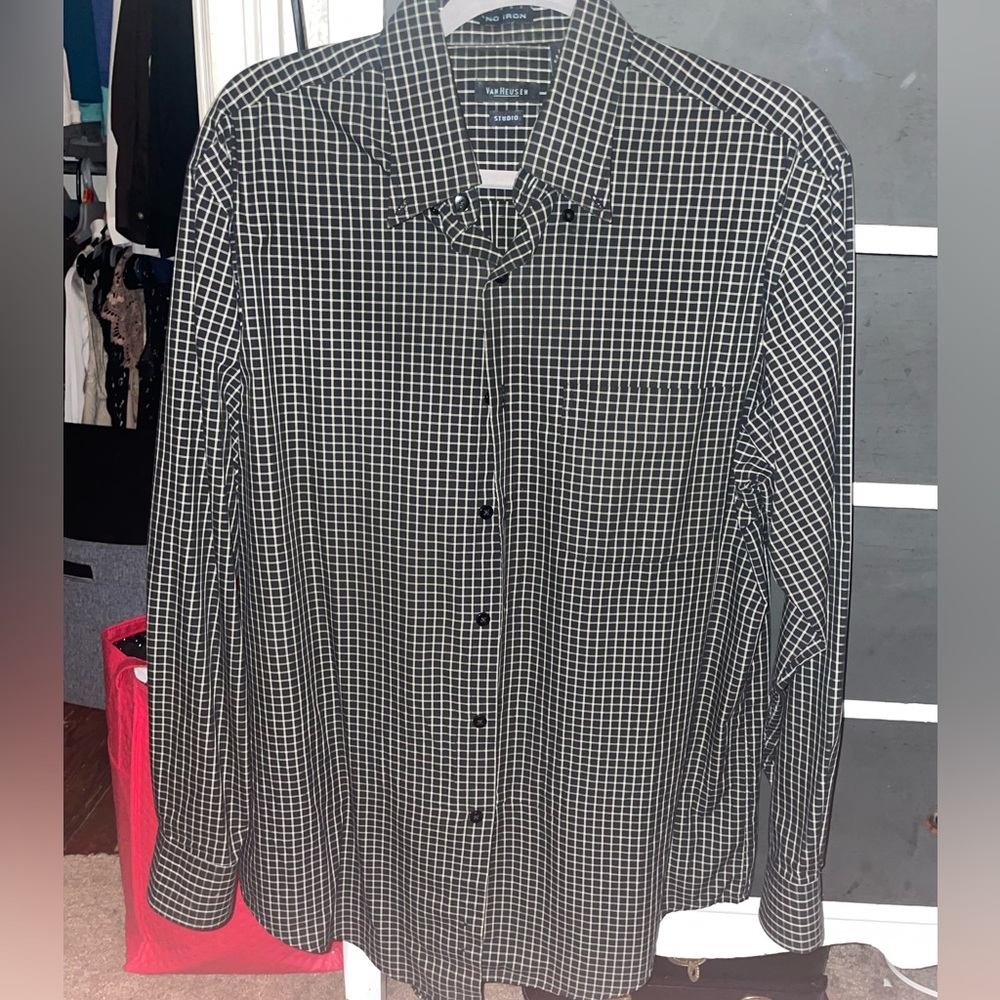 Mens Van Heusen Dress Shirt